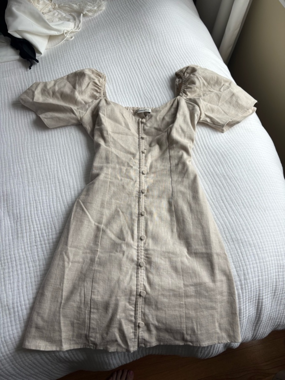 Abercrombie & Fitch Natural Beige Button-Front Puff Sleeve Mini Dress